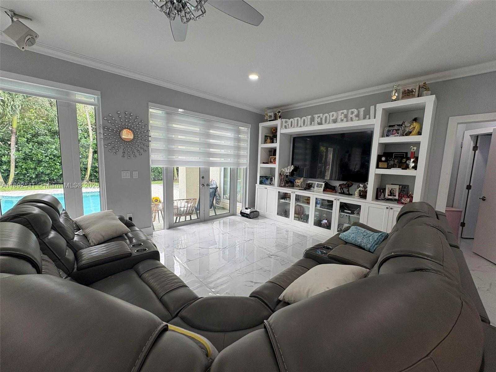 Small Image of 15982 SOUTH WEST 61ST ST, Davie Number 9