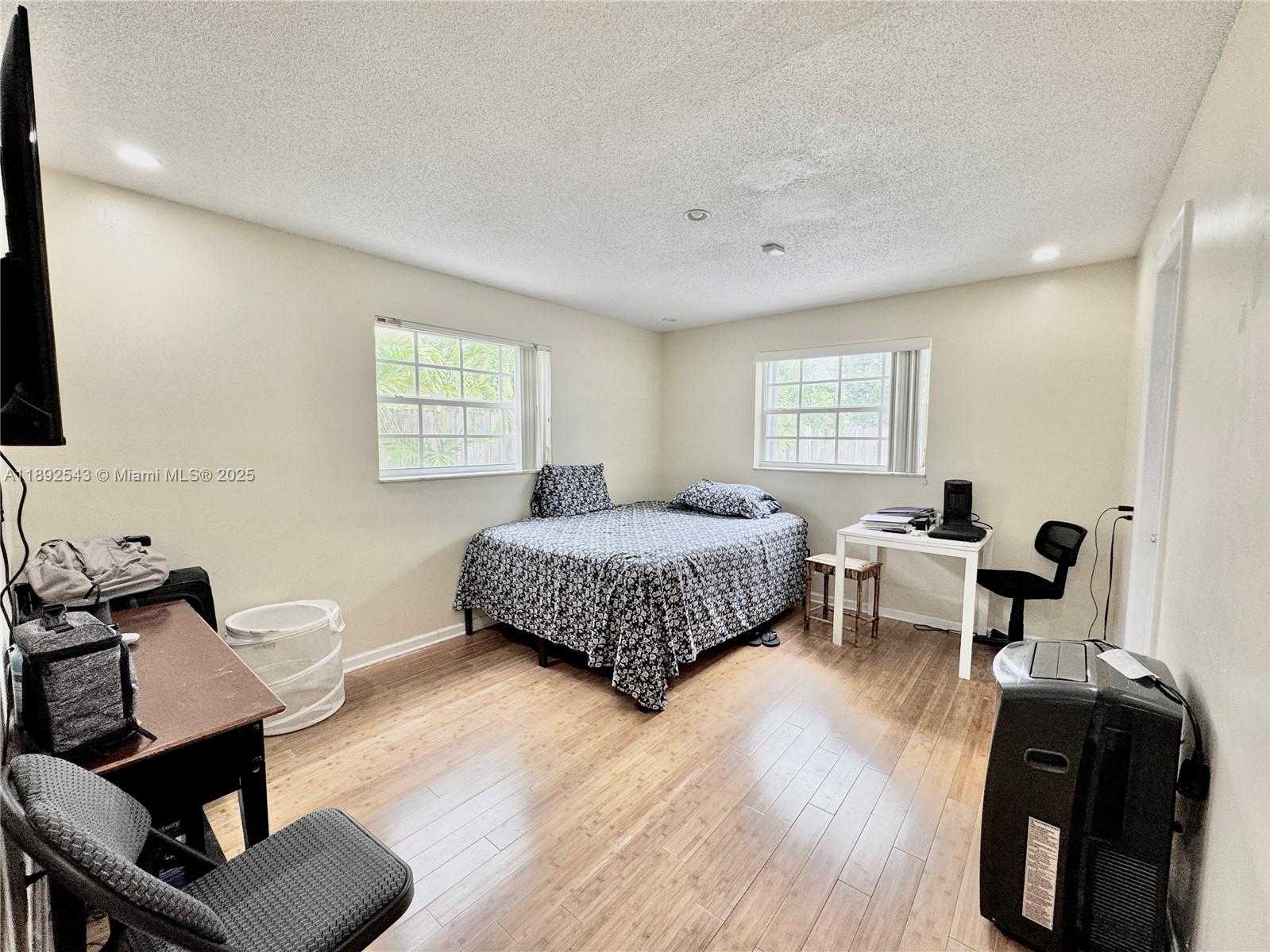 Small Image of 6875 NORTH WEST 1ST CT, Margate Number 14