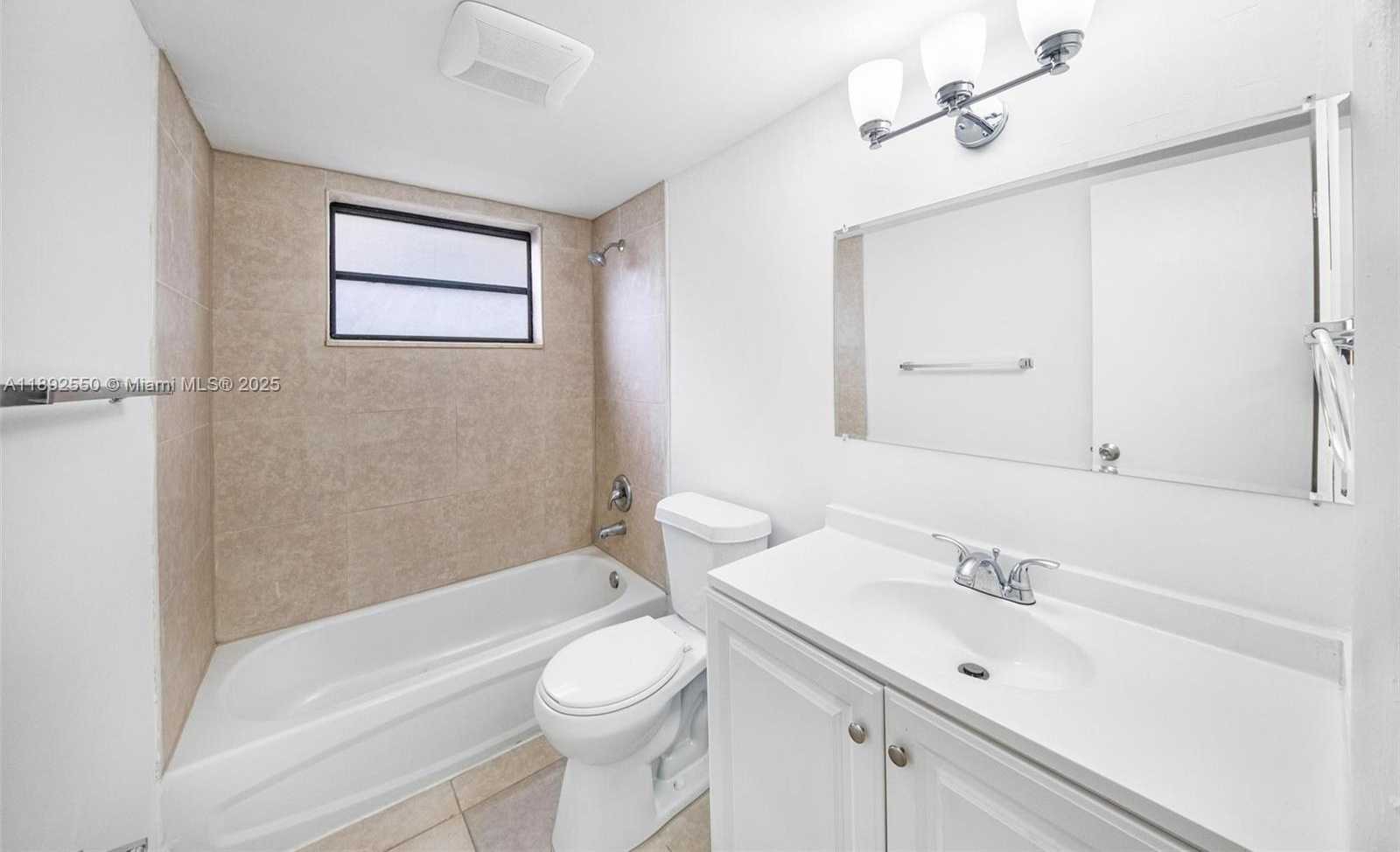 Small Image of 1283 WEST 42ND ST, Hialeah Number 29