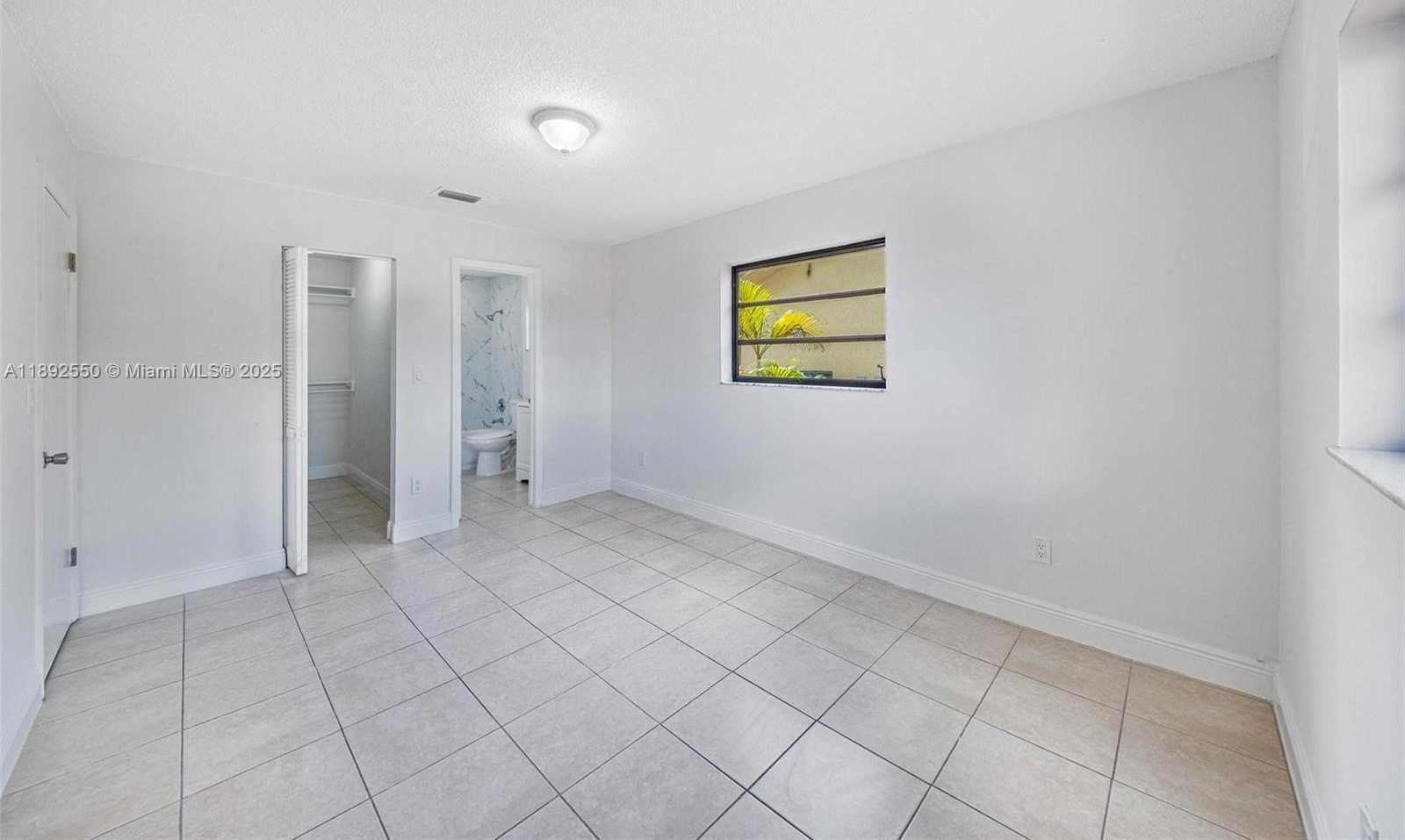 Small Image of 1283 WEST 42ND ST, Hialeah Number 39