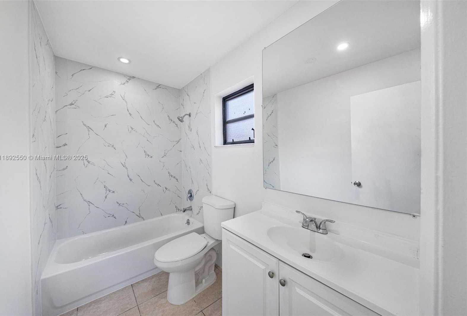 Small Image of 1283 WEST 42ND ST, Hialeah Number 41