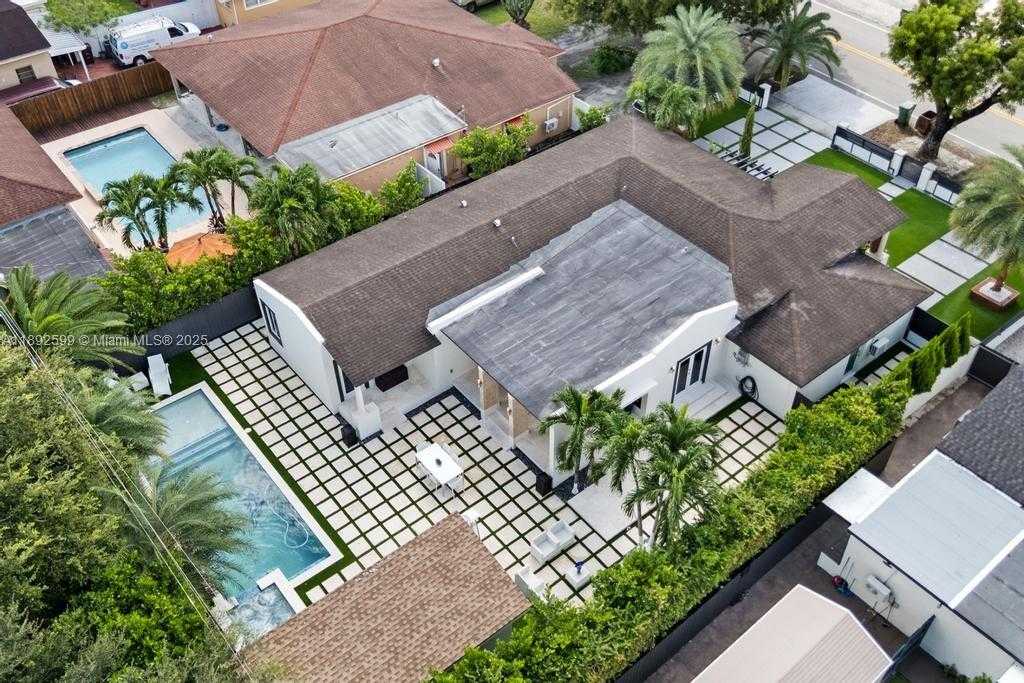 Small Image of 155 WEST 60TH ST, Hialeah Number 25