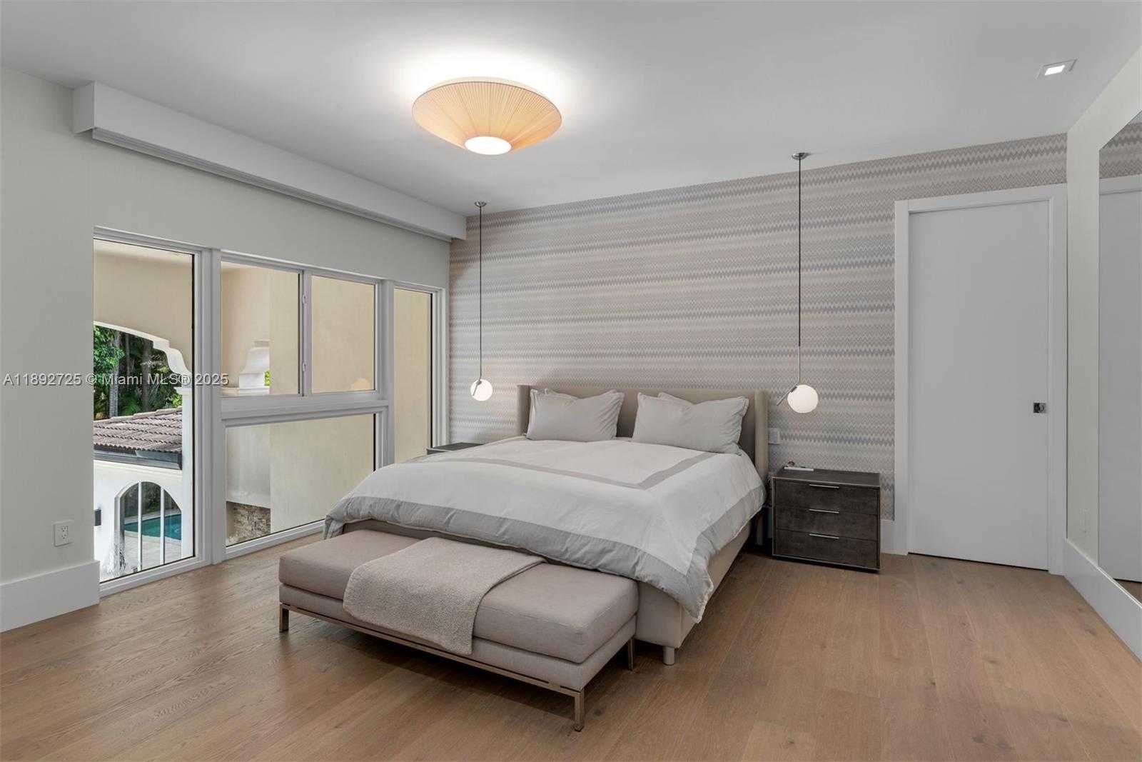 Small Image of 229 GOLDEN BEACH DR, Golden Beach Number 21