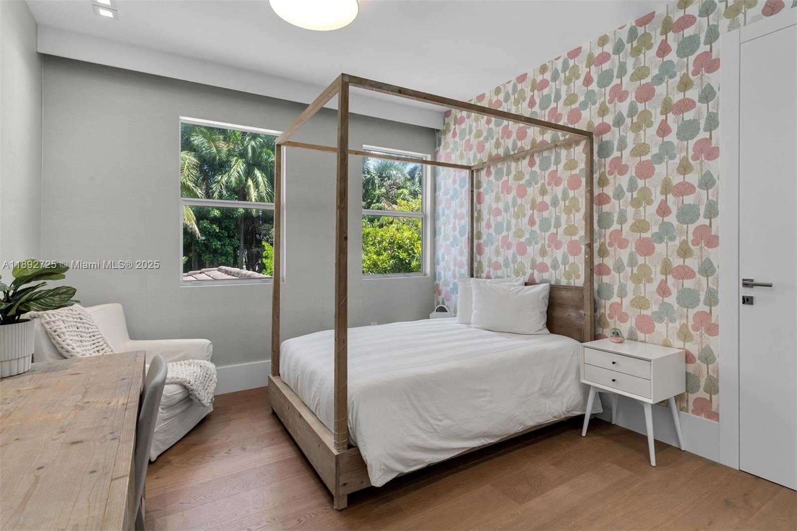 Small Image of 229 GOLDEN BEACH DR, Golden Beach Number 28