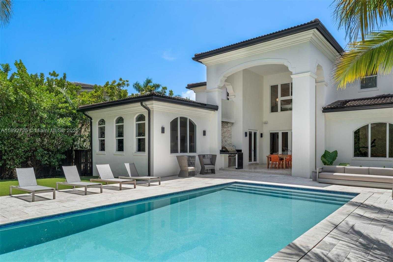Small Image of 229 GOLDEN BEACH DR, Golden Beach Number 47