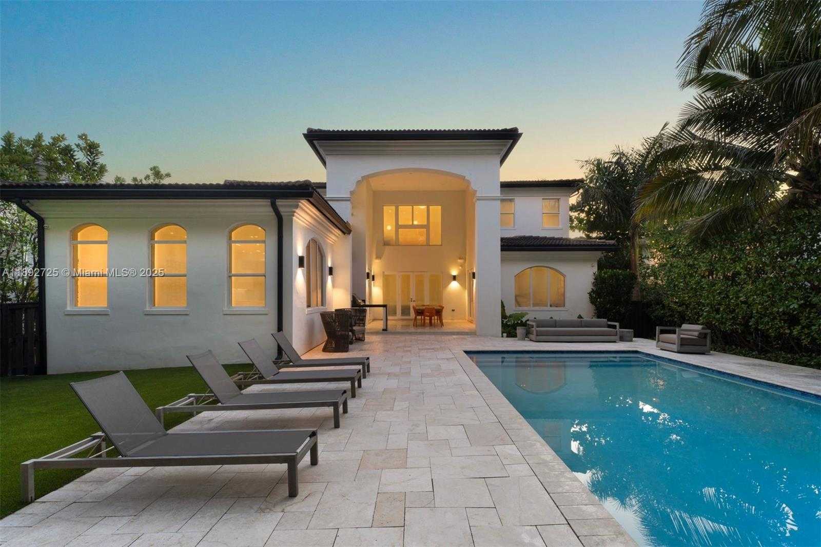 Small Image of 229 GOLDEN BEACH DR, Golden Beach Number 59
