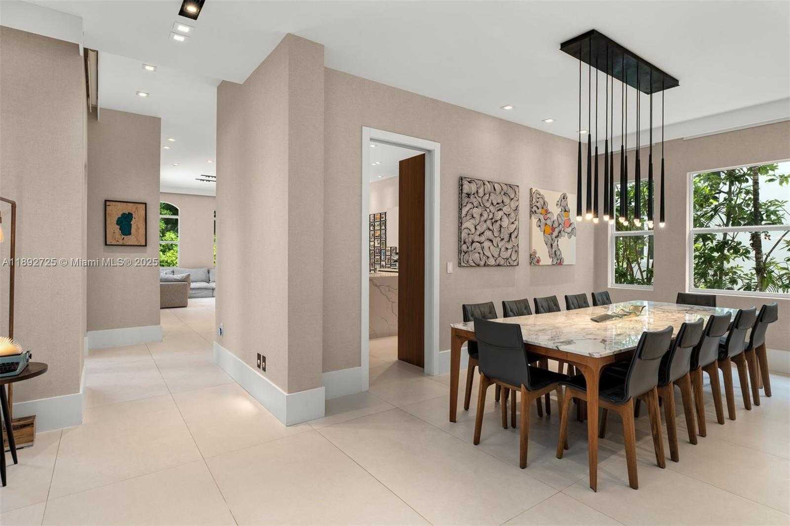 Small Image of 229 GOLDEN BEACH DR, Golden Beach Number 9