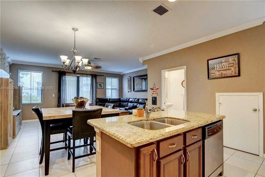 Small Image of 1071 NORTH WEST 33RD CT, Pompano Beach Number 5