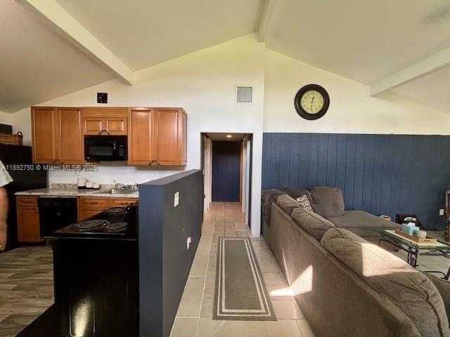 Small Image of 23060 SOUTH WEST 155TH AVE, Miami Number 10