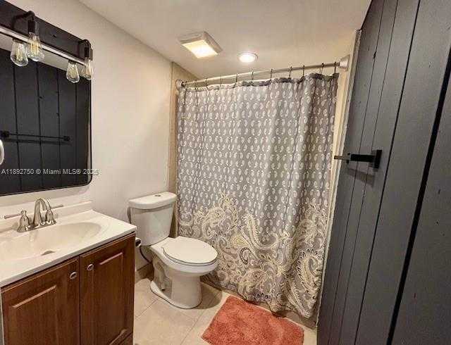 Small Image of 23060 SOUTH WEST 155TH AVE, Miami Number 12