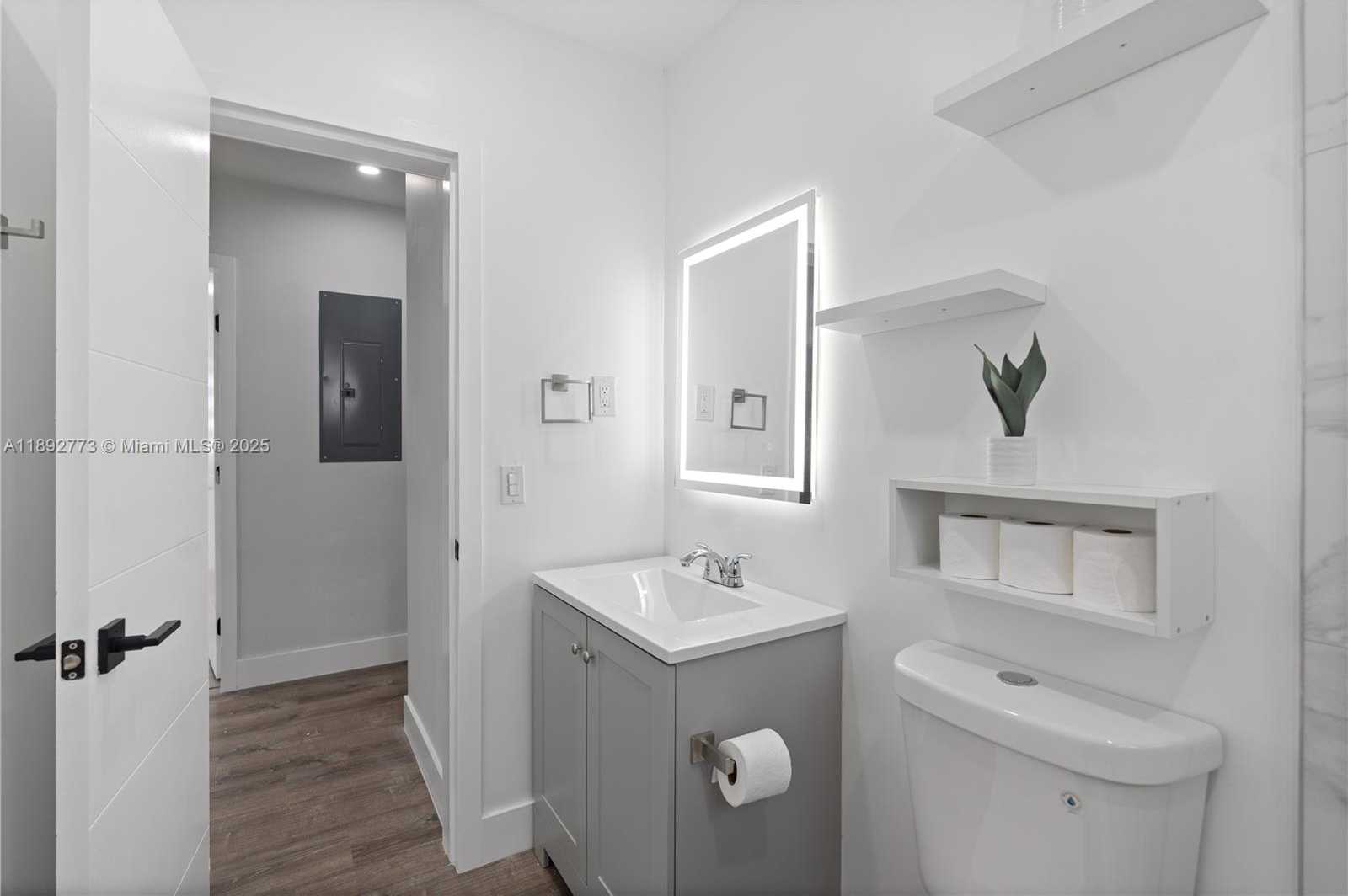 Small Image of 2441 NORTH WEST 181ST TER, Miami Gardens Number 12