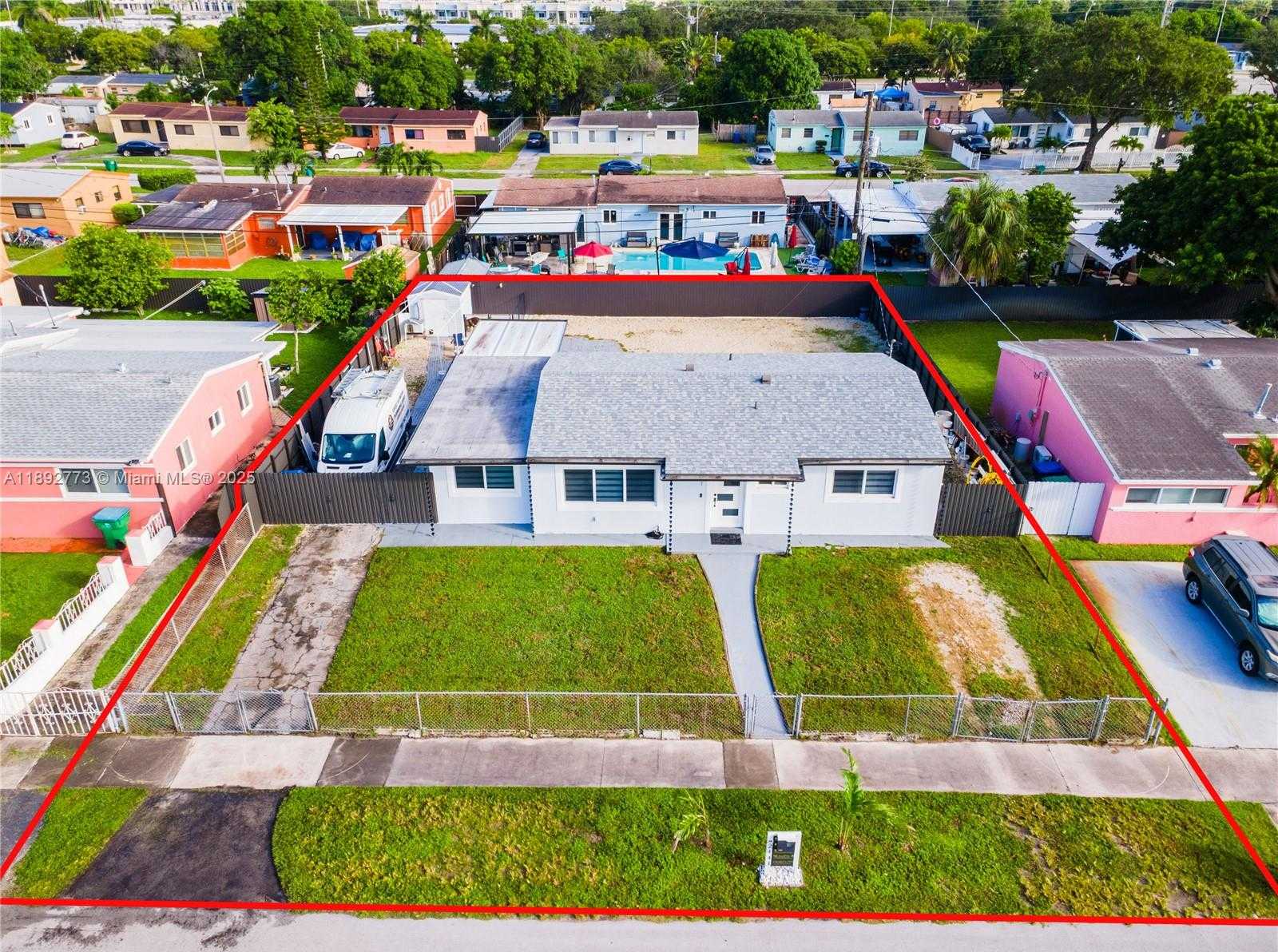 Small Image of 2441 NORTH WEST 181ST TER, Miami Gardens Number 25