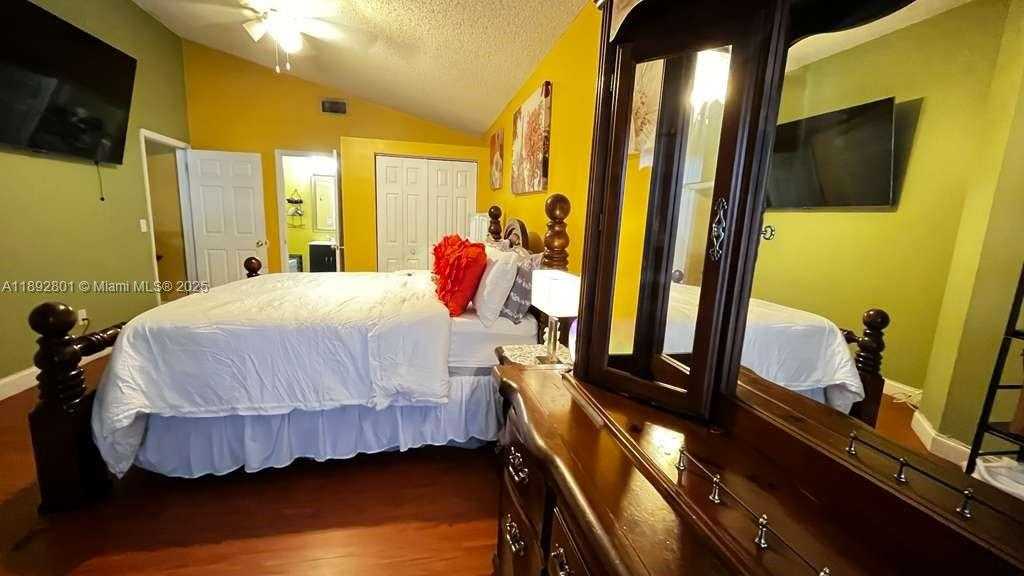 Small Image of North Lauderdale Number 11
