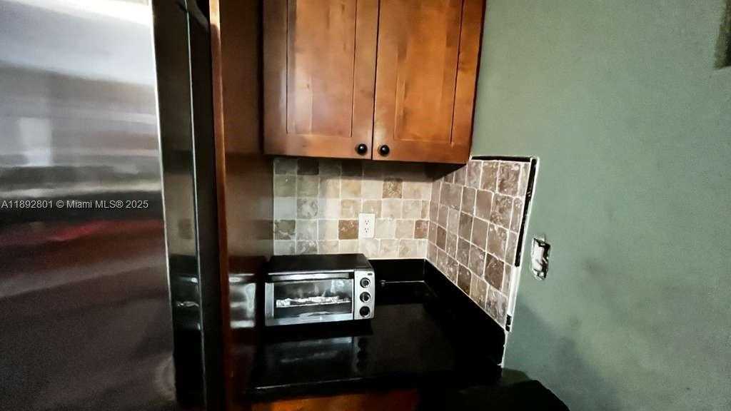 Small Image of North Lauderdale Number 24