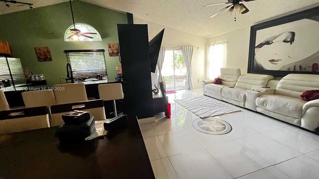 Small Image of North Lauderdale Number 5