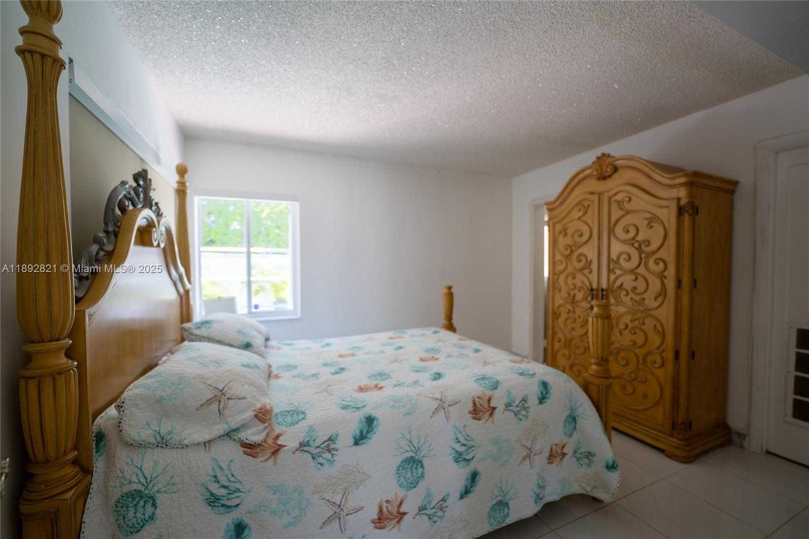 Small Image of 2701 NORTH ATLANTIC BLVD, Fort Lauderdale Number 26
