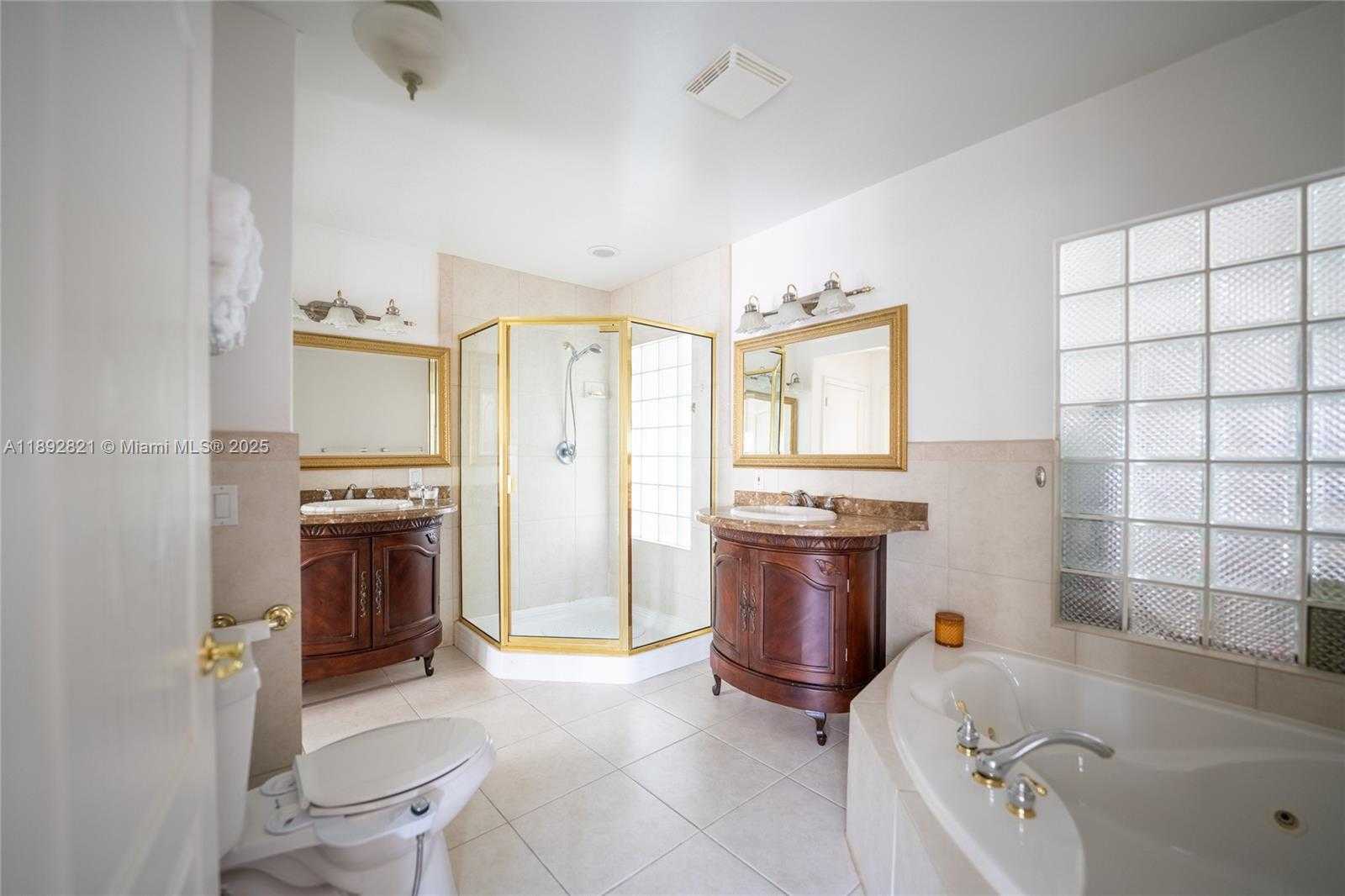 Small Image of 2701 NORTH ATLANTIC BLVD, Fort Lauderdale Number 41