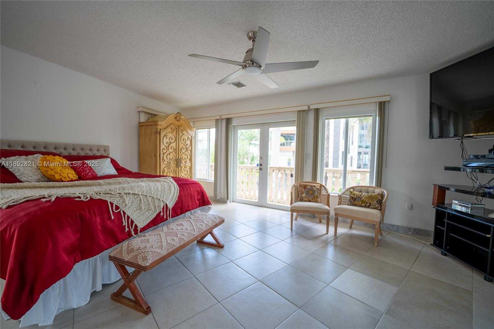 Small Image of 2701 NORTH ATLANTIC BLVD, Fort Lauderdale Number 44