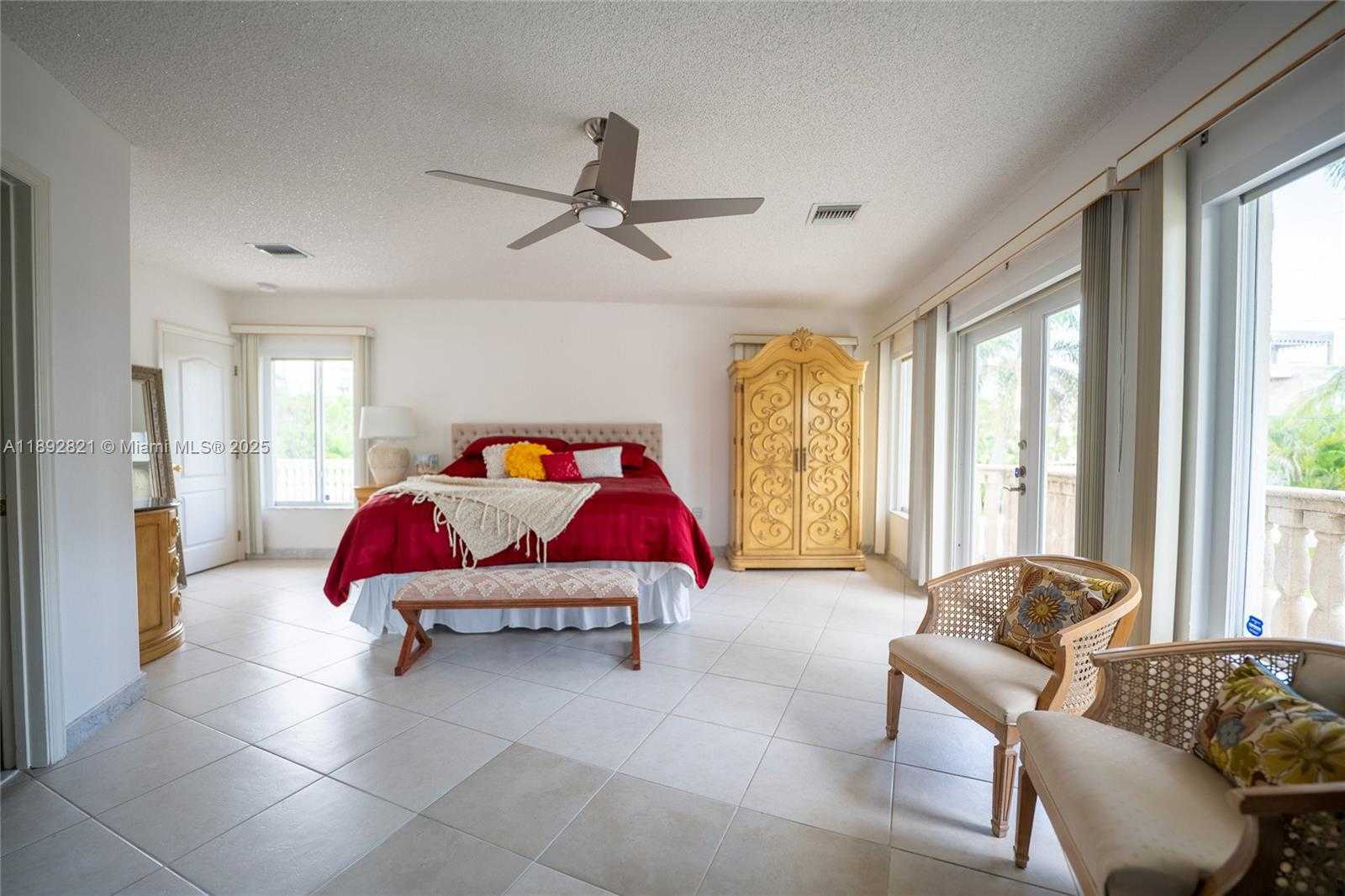 Small Image of 2701 NORTH ATLANTIC BLVD, Fort Lauderdale Number 46