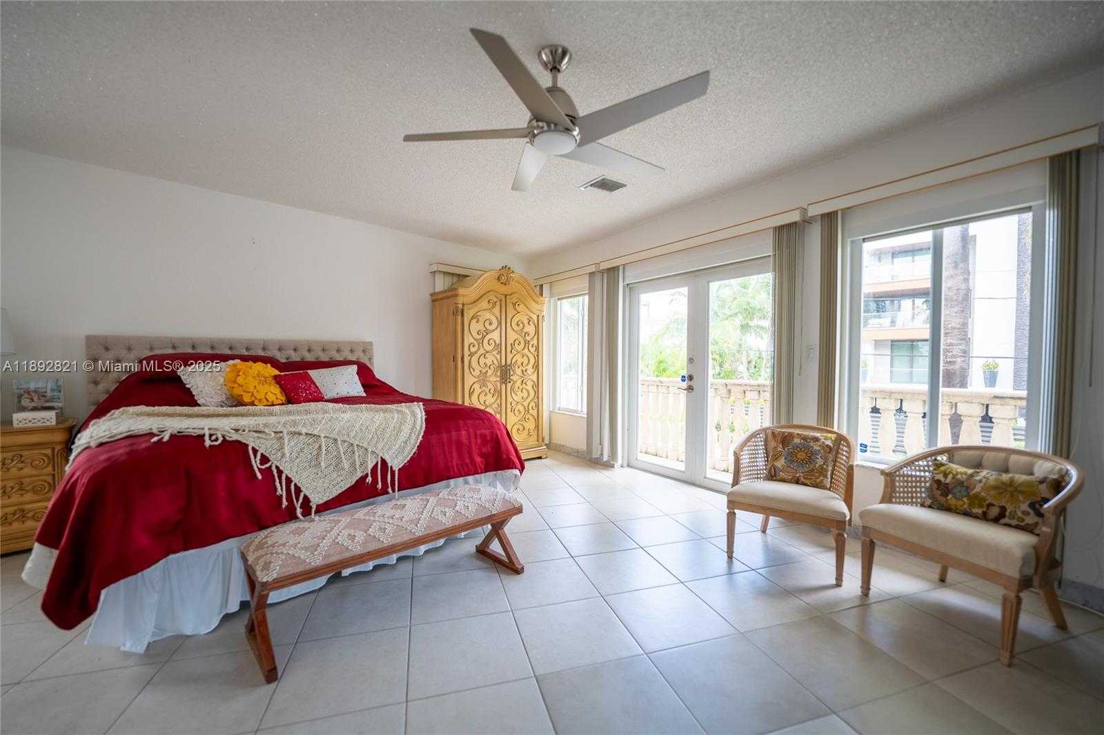 Small Image of 2701 NORTH ATLANTIC BLVD, Fort Lauderdale Number 47