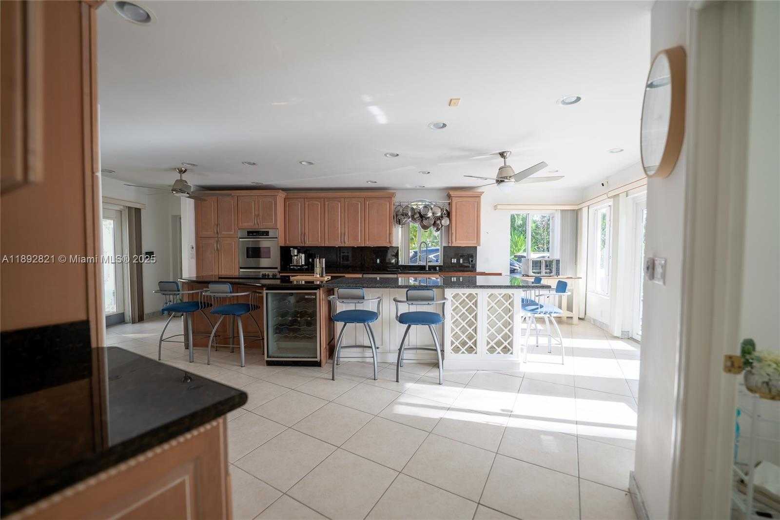 Small Image of 2701 NORTH ATLANTIC BLVD, Fort Lauderdale Number 52
