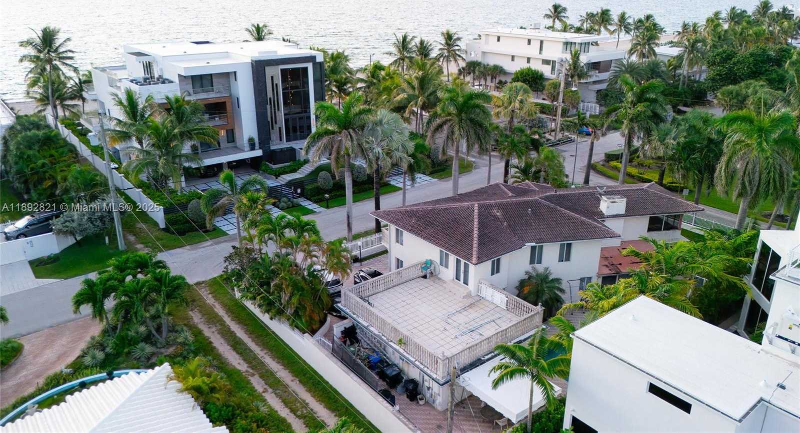 Small Image of 2701 NORTH ATLANTIC BLVD, Fort Lauderdale Number 71