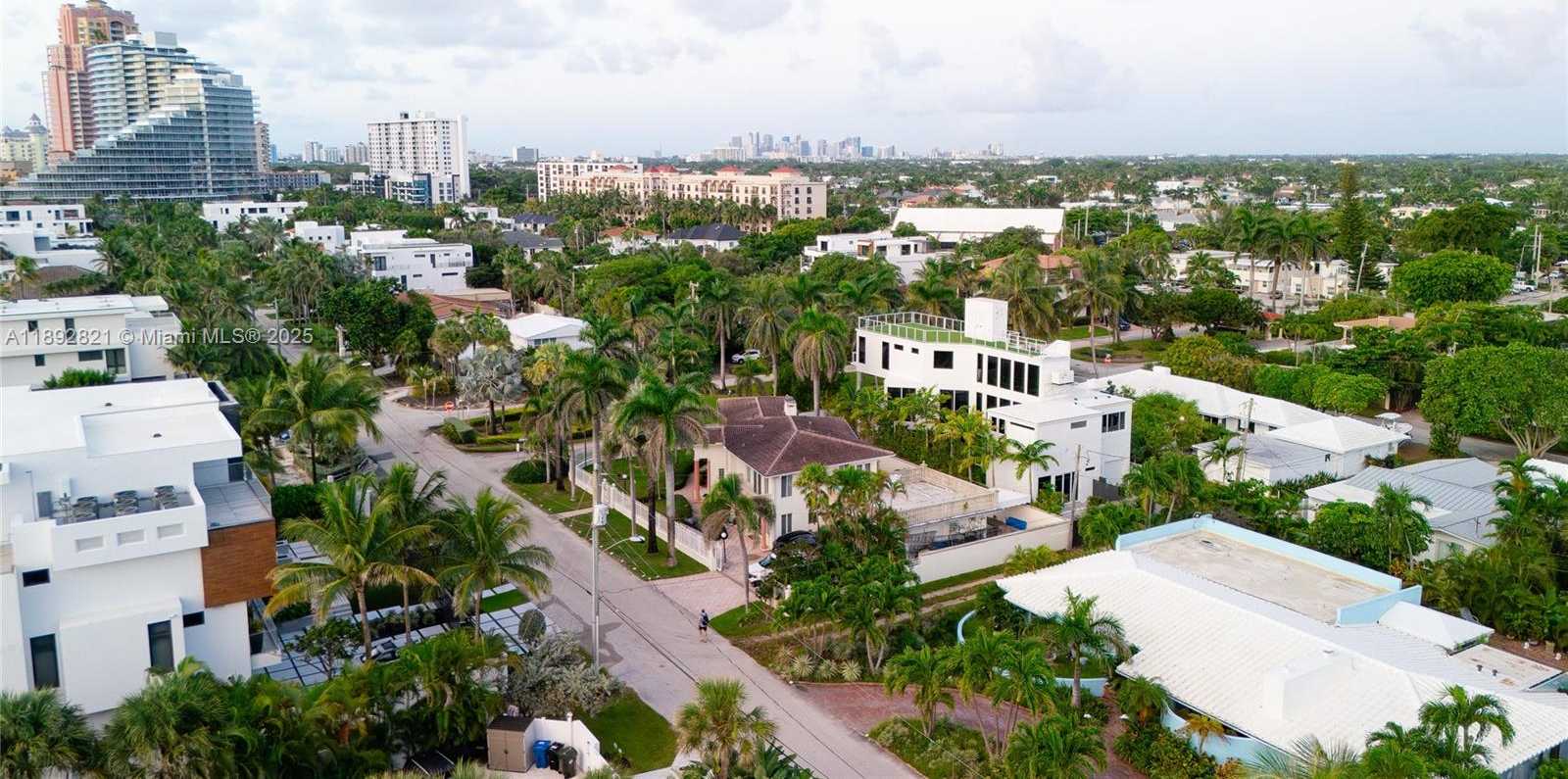 Small Image of 2701 NORTH ATLANTIC BLVD, Fort Lauderdale Number 75