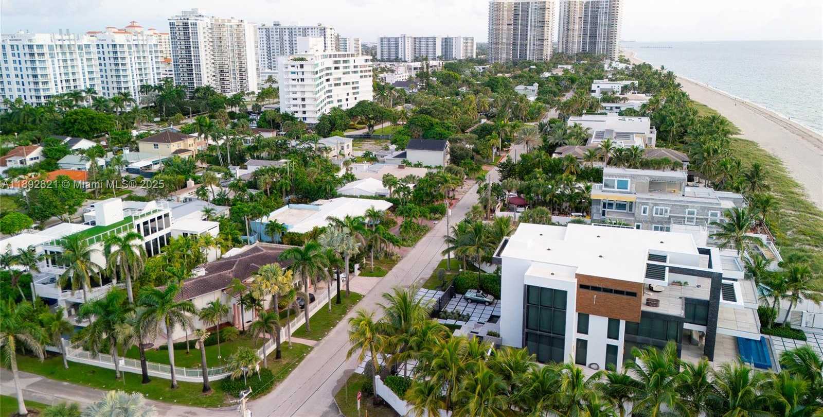 Small Image of 2701 NORTH ATLANTIC BLVD, Fort Lauderdale Number 76