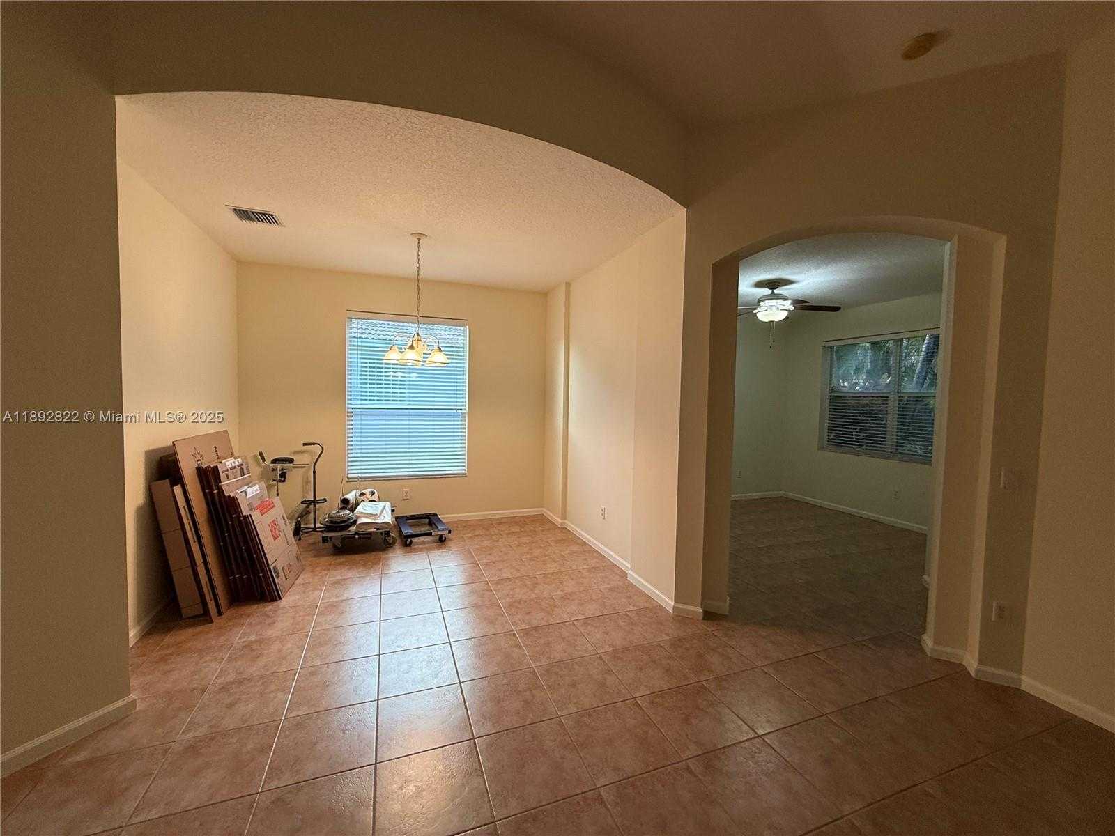 Small Image of 6683 SOUTHPORT DR, Boynton Beach Number 16