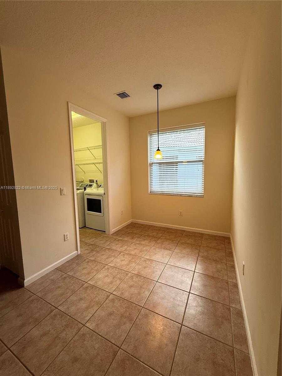 Small Image of 6683 SOUTHPORT DR, Boynton Beach Number 23