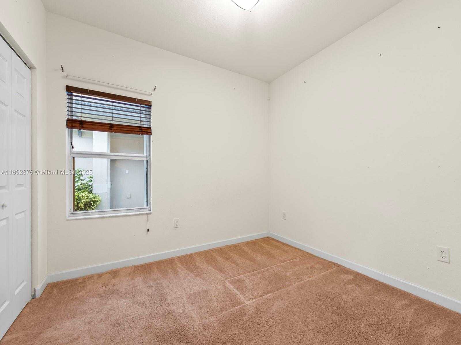 Small Image of 236 SOUTH EAST 32ND AVE, Homestead Number 16