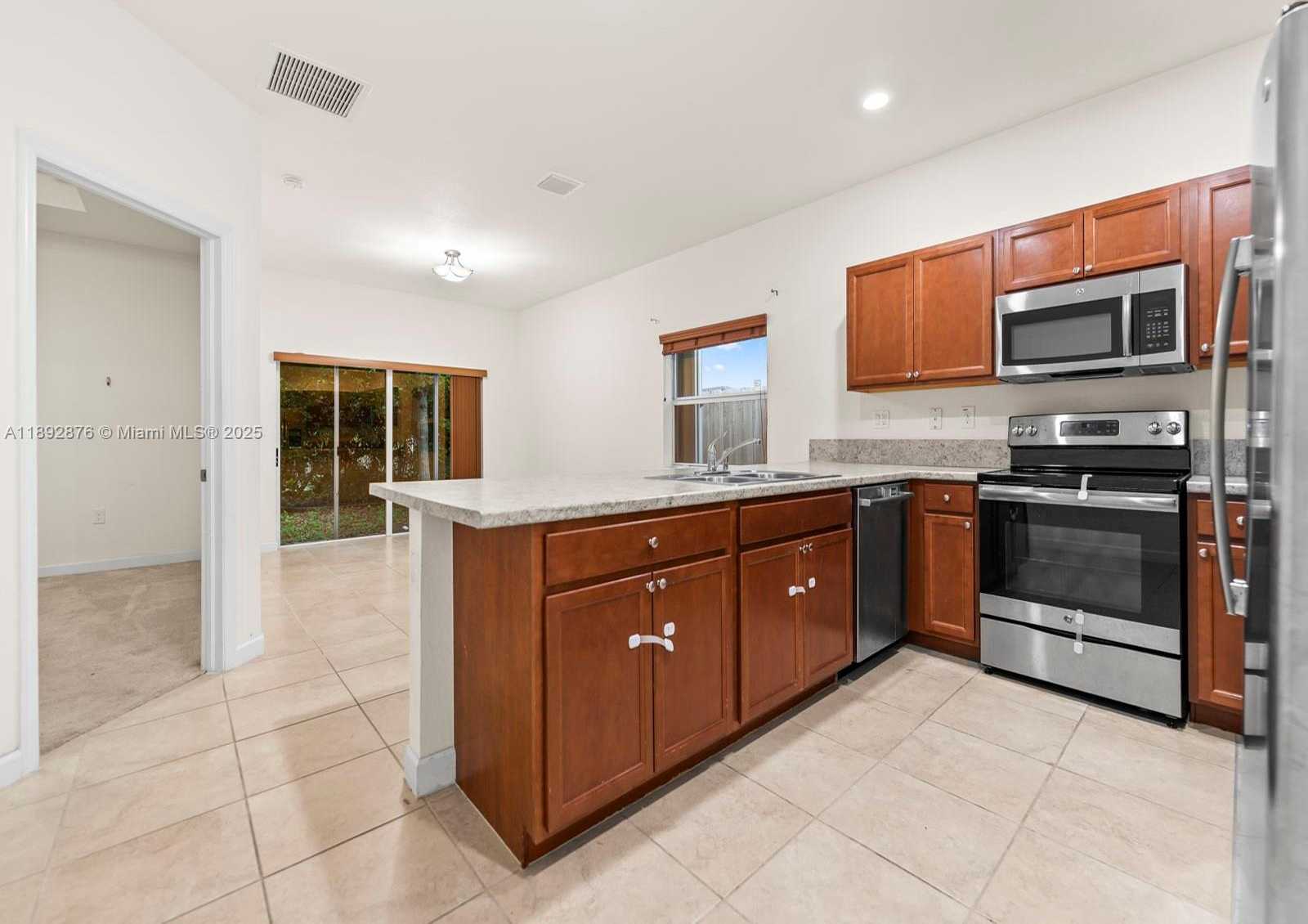 Small Image of 236 SOUTH EAST 32ND AVE, Homestead Number 24