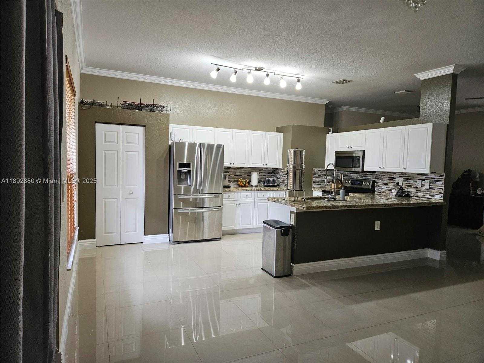 Small Image of 2635 SOUTH EAST 4TH PL, Homestead Number 13