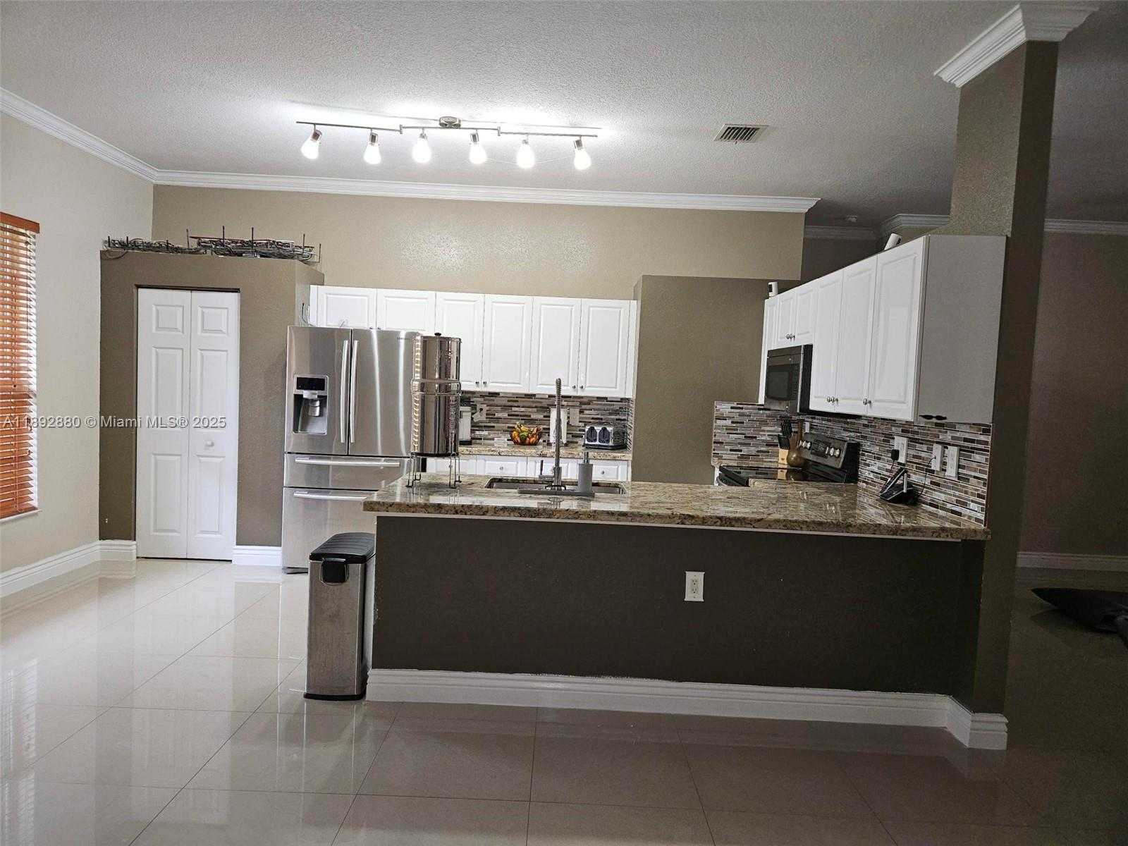Small Image of 2635 SOUTH EAST 4TH PL, Homestead Number 14