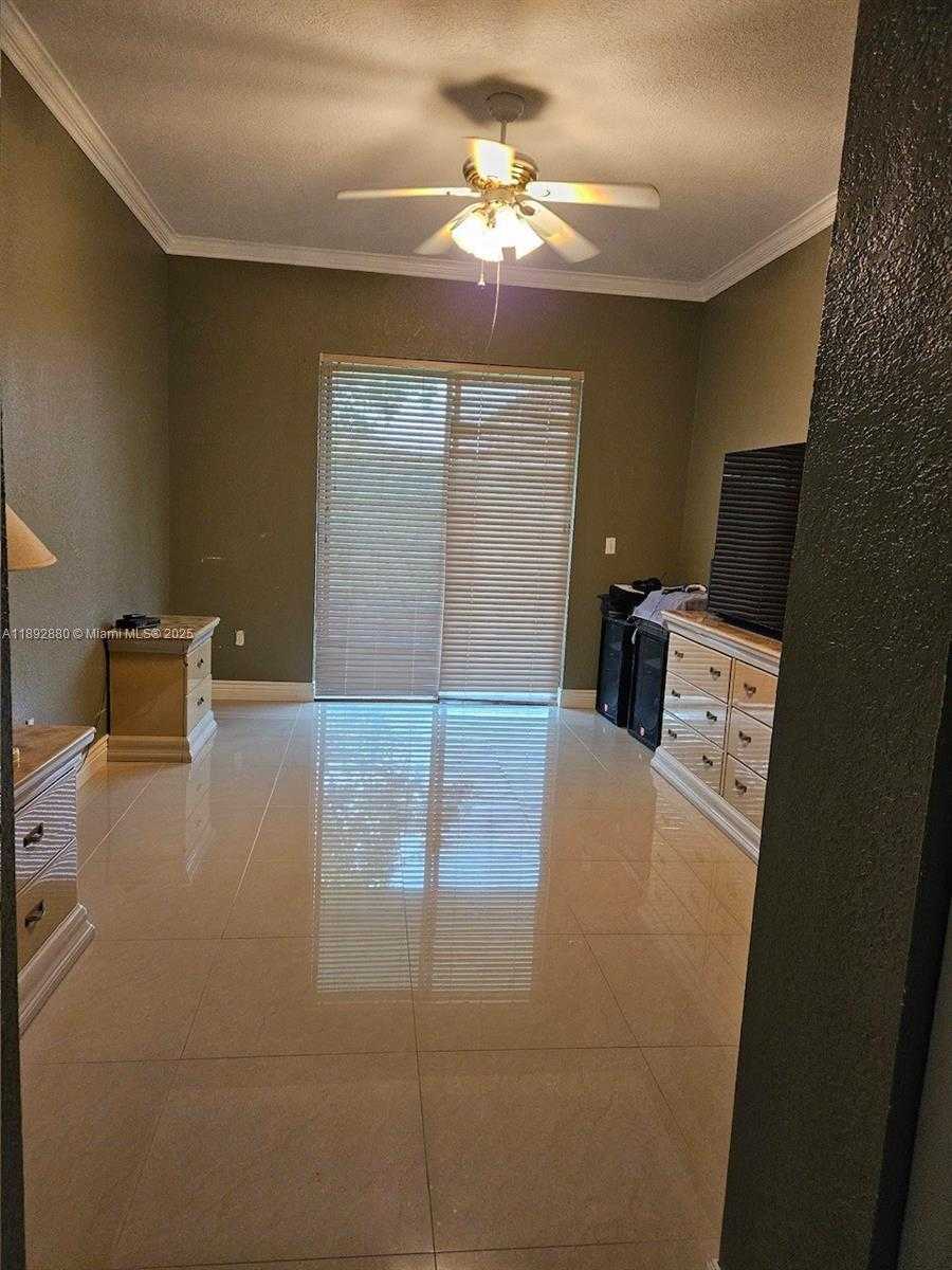 Small Image of 2635 SOUTH EAST 4TH PL, Homestead Number 19