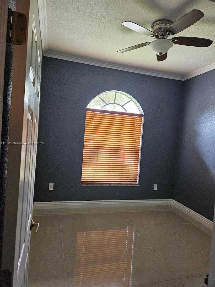 Small Image of 2635 SOUTH EAST 4TH PL, Homestead Number 24