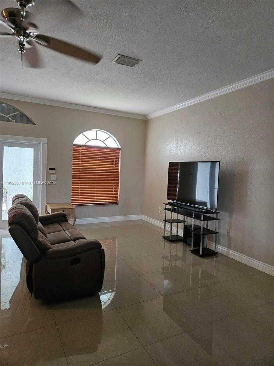 Small Image of 2635 SOUTH EAST 4TH PL, Homestead Number 6