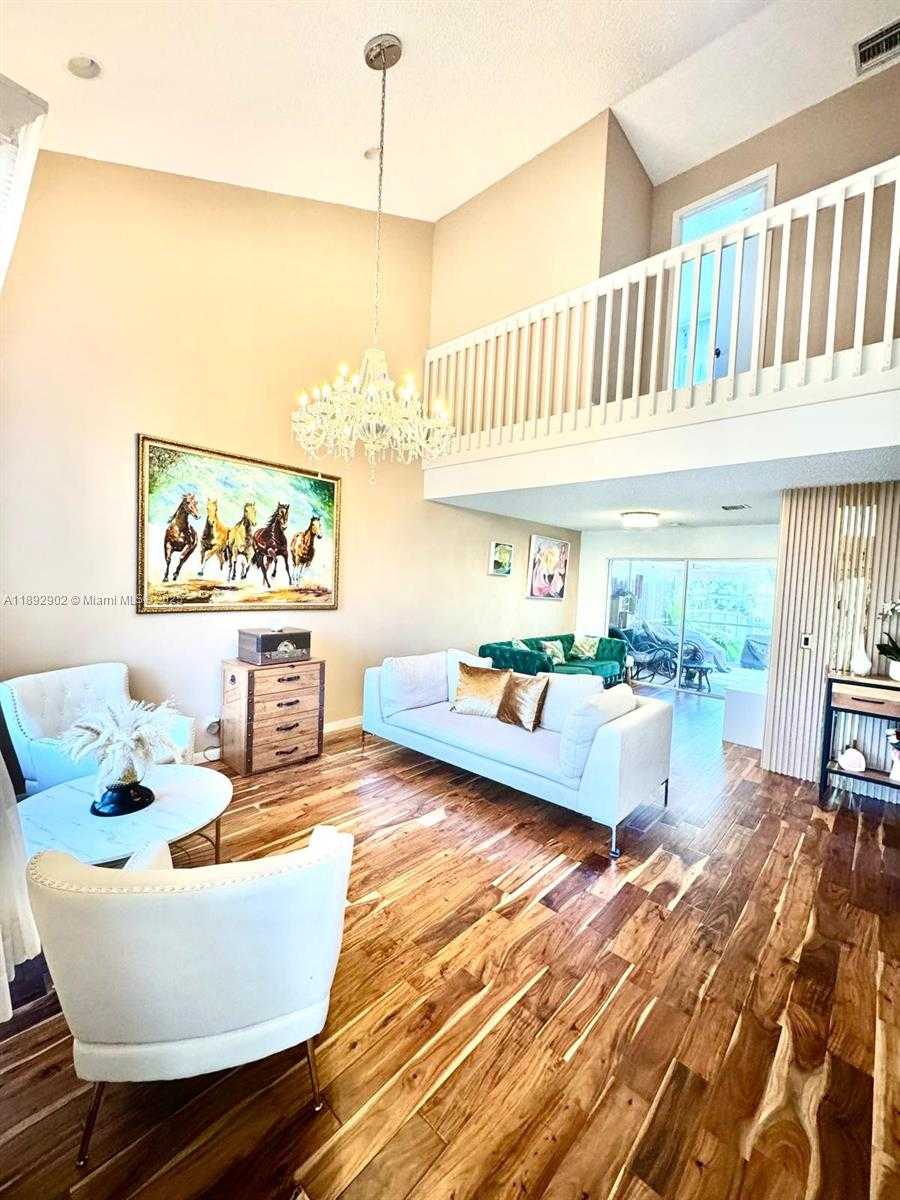 Small Image of 18249 SOUTH WEST 3RD ST, Pembroke Pines Number 13