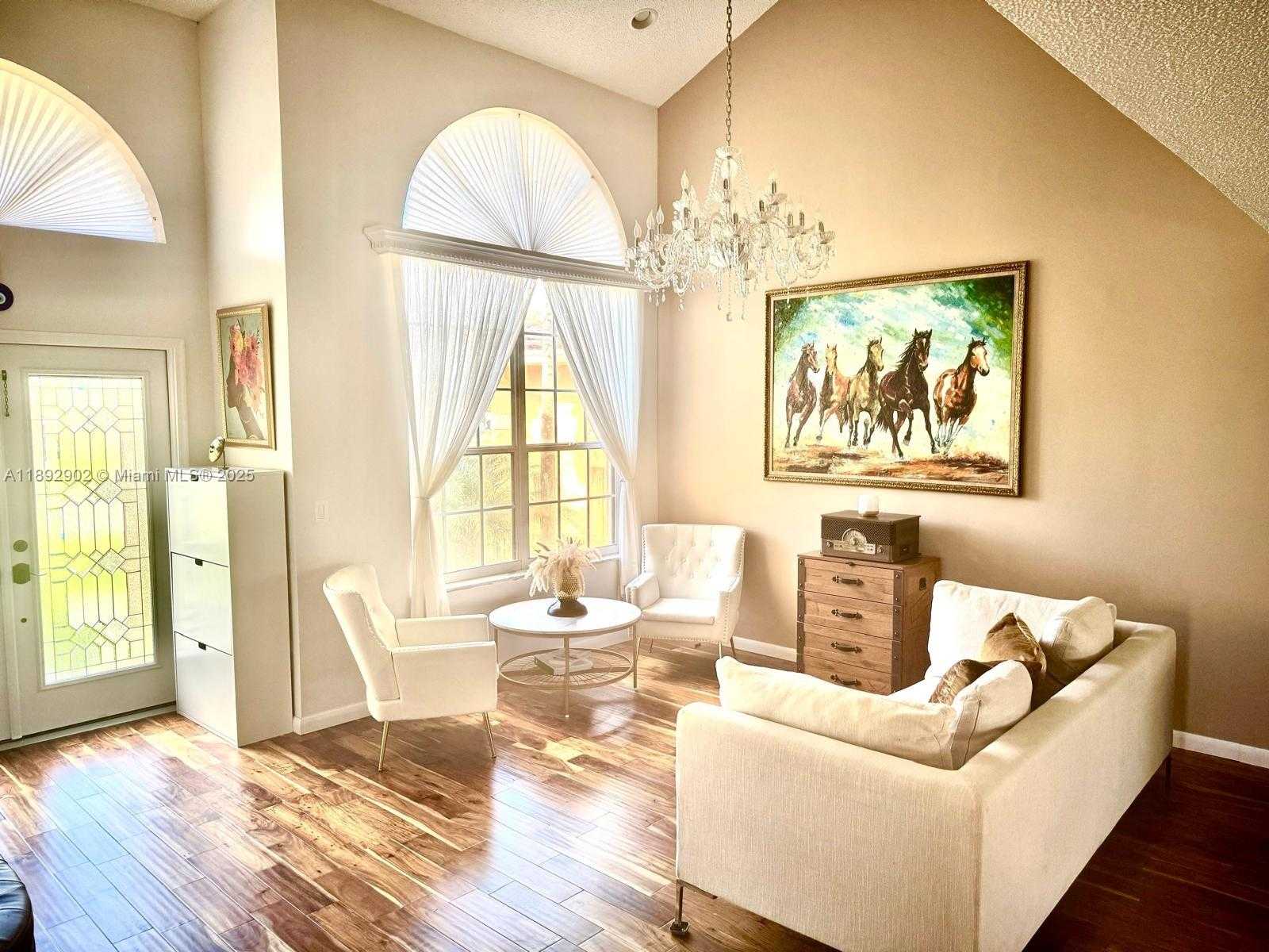 Small Image of 18249 SOUTH WEST 3RD ST, Pembroke Pines Number 3