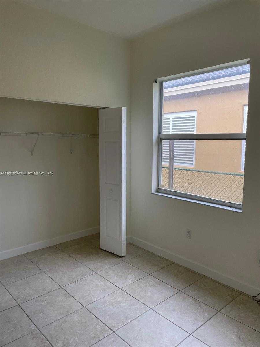 Small Image of 1321 SOUTH EAST 16TH AVE, Homestead Number 17