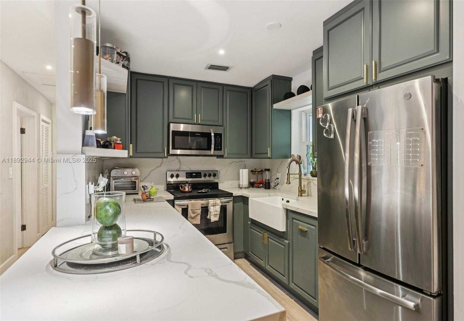 Small Image of 260 NORTH WEST 133RD ST, North Miami Number 14