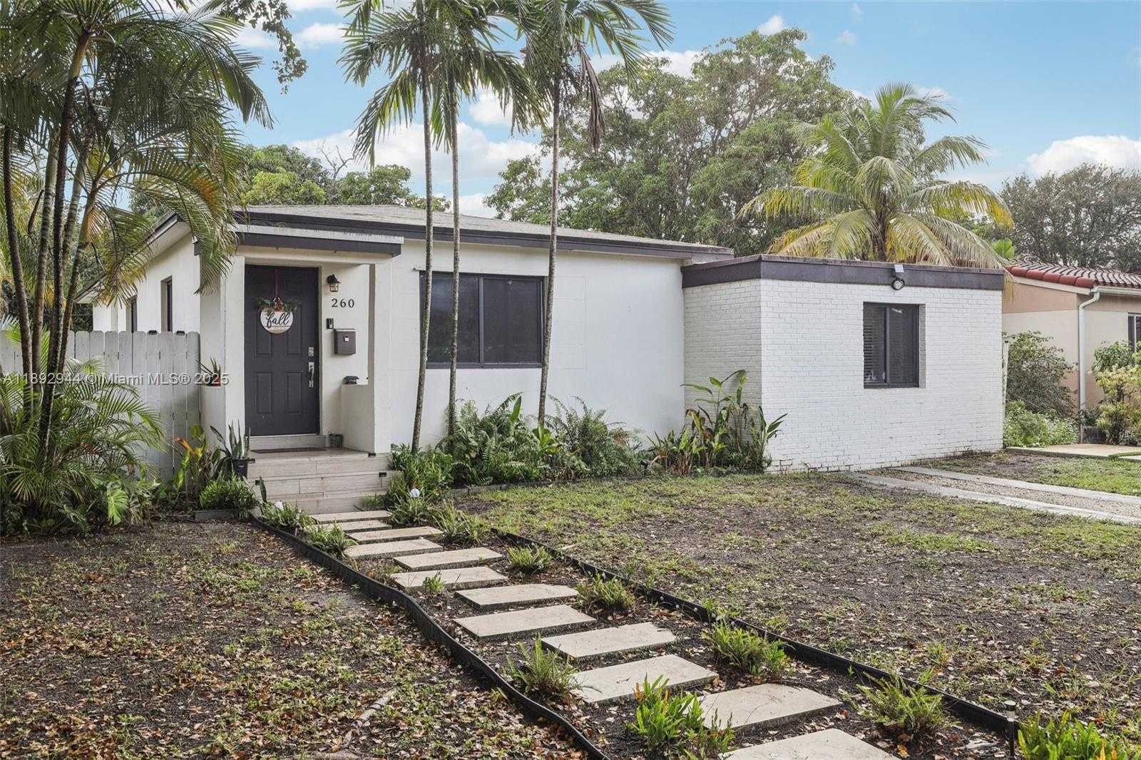 Small Image of 260 NORTH WEST 133RD ST, North Miami Number 2