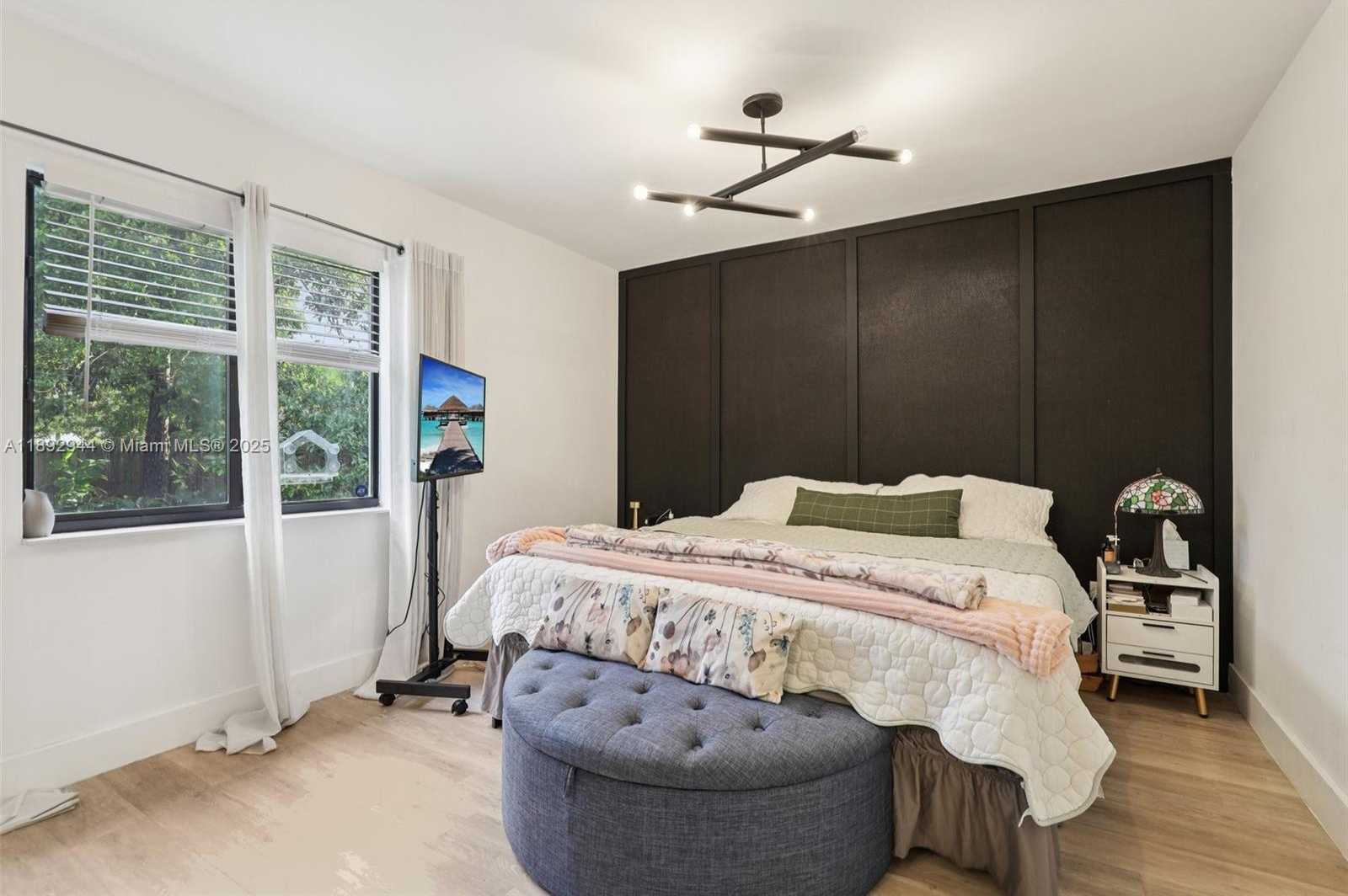 Small Image of 260 NORTH WEST 133RD ST, North Miami Number 21