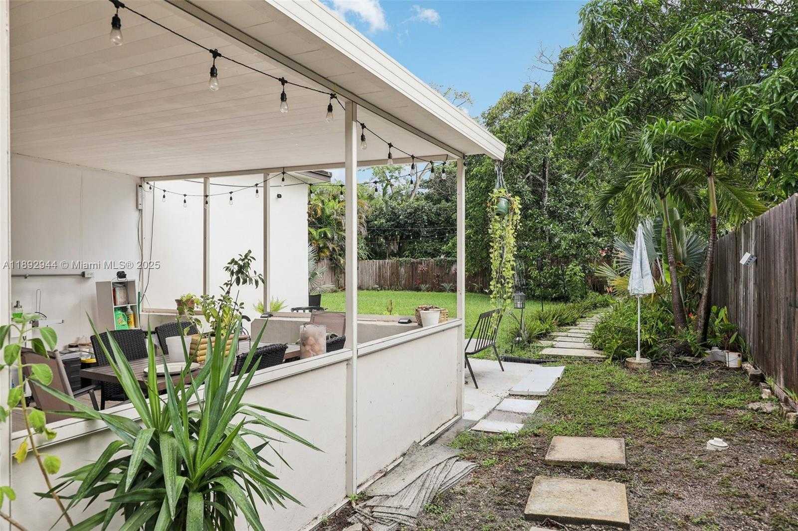 Small Image of 260 NORTH WEST 133RD ST, North Miami Number 39