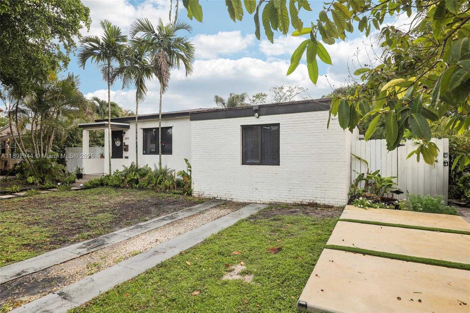 Small Image of 260 NORTH WEST 133RD ST, North Miami Number 6
