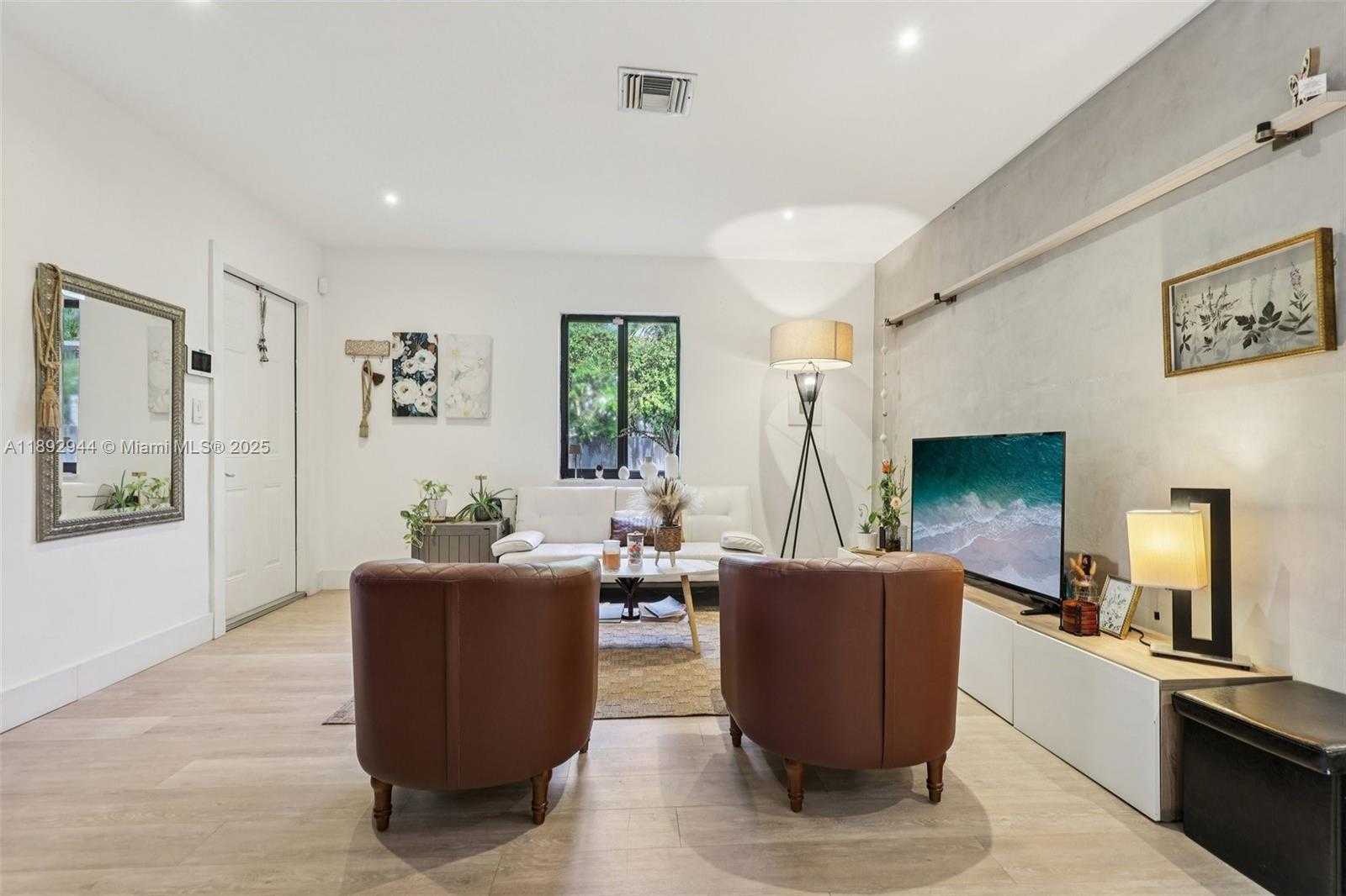 Small Image of 260 NORTH WEST 133RD ST, North Miami Number 7