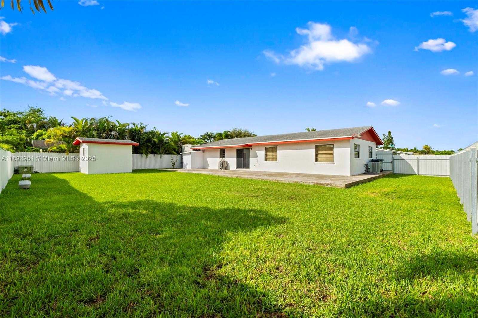 Small Image of 30205 SOUTH WEST 154TH CT, Homestead Number 21