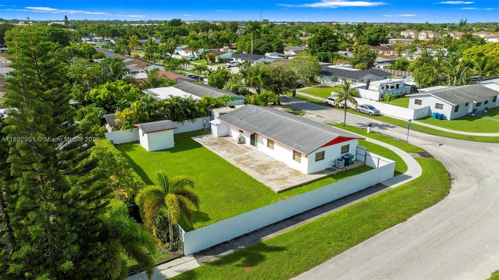 Small Image of 30205 SOUTH WEST 154TH CT, Homestead Number 42