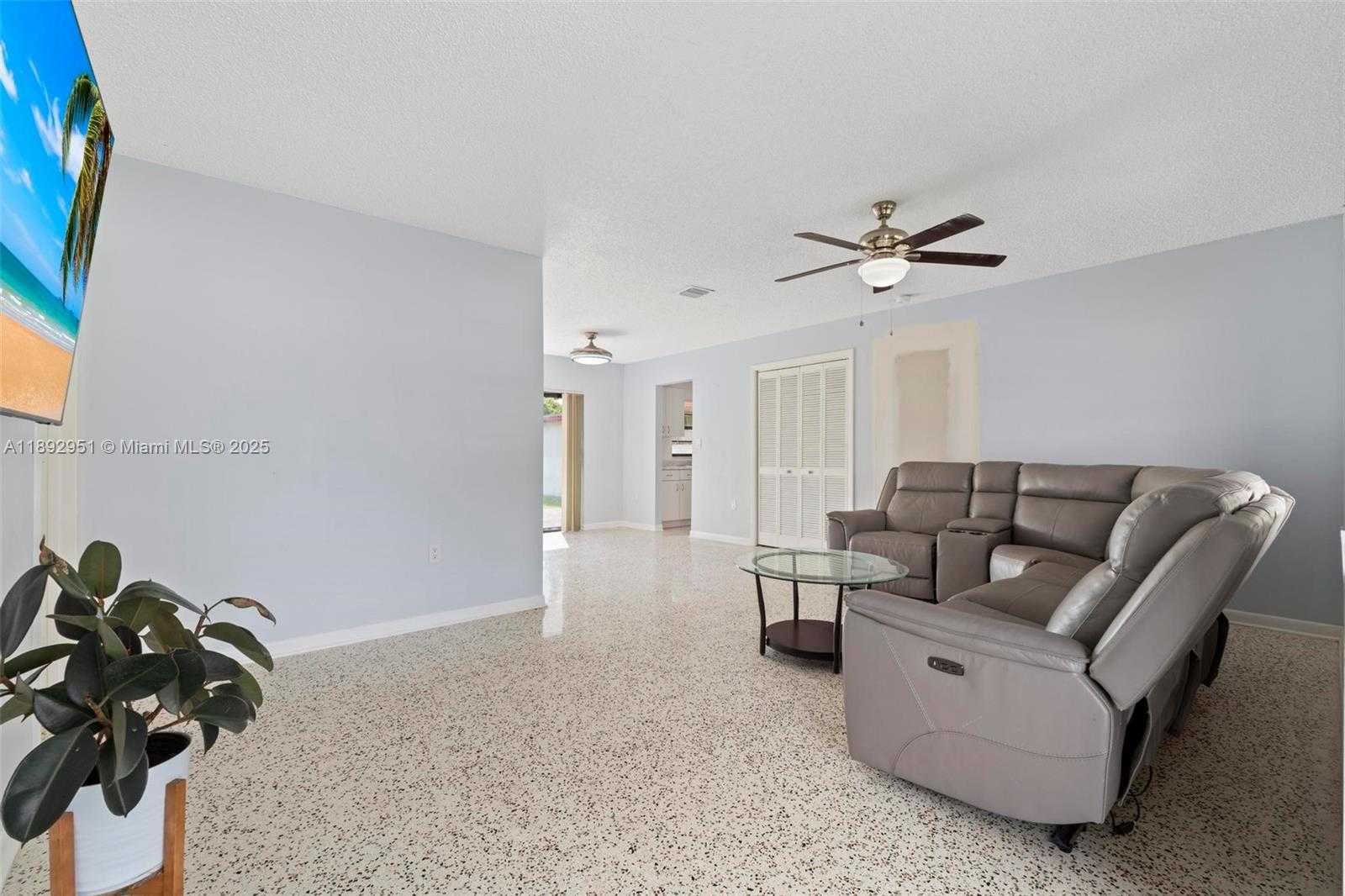 Small Image of 30205 SOUTH WEST 154TH CT, Homestead Number 5