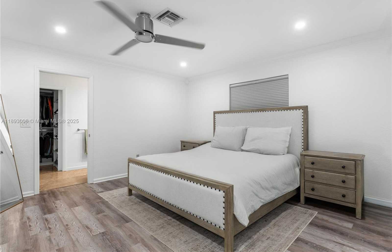 Small Image of 1315 NORTH 47TH AVE, Hollywood Number 17